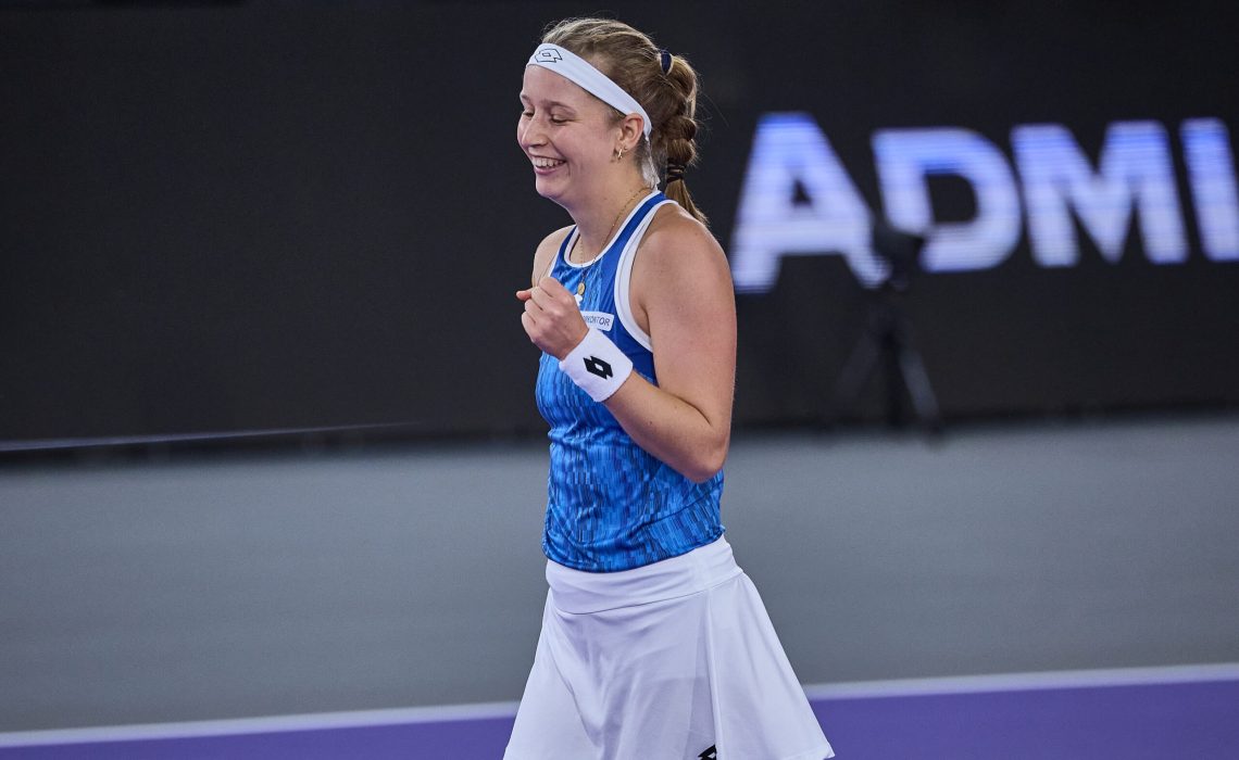 Sinja Kraus of Austria, emotional, celebrate the win - Upper Austria Ladies Linz - Womens Tennis, WTA500, 27.1.2025, Linz (Design Center Linz), Austria, Foto: Mathias Schulz